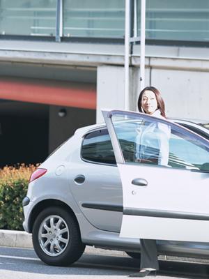 車買取・車査定なら【公式】ティーバイティーガレージ｜全国無料出張査定と即日買取で安心対応